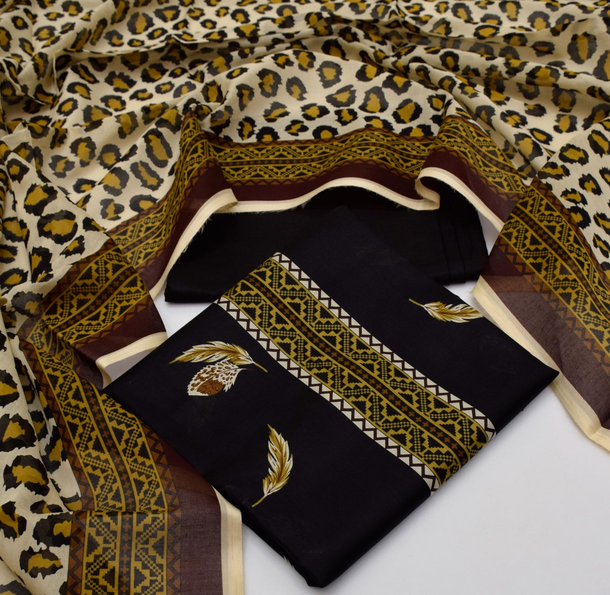 Premium lawn 3 piece