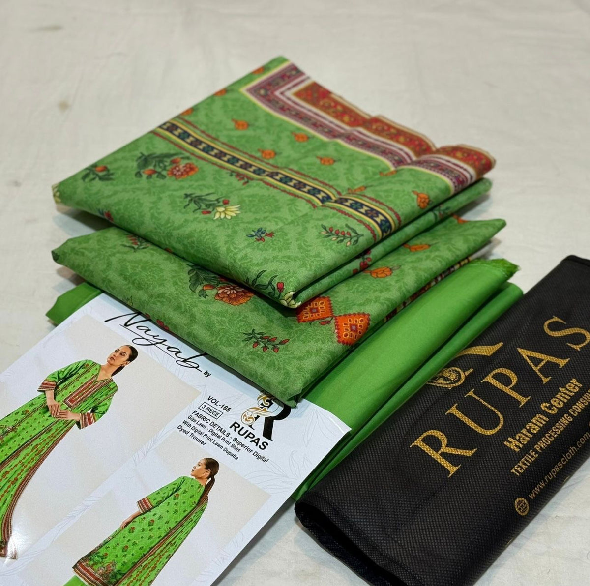 Rupas - Nayab Lawn 3 piece