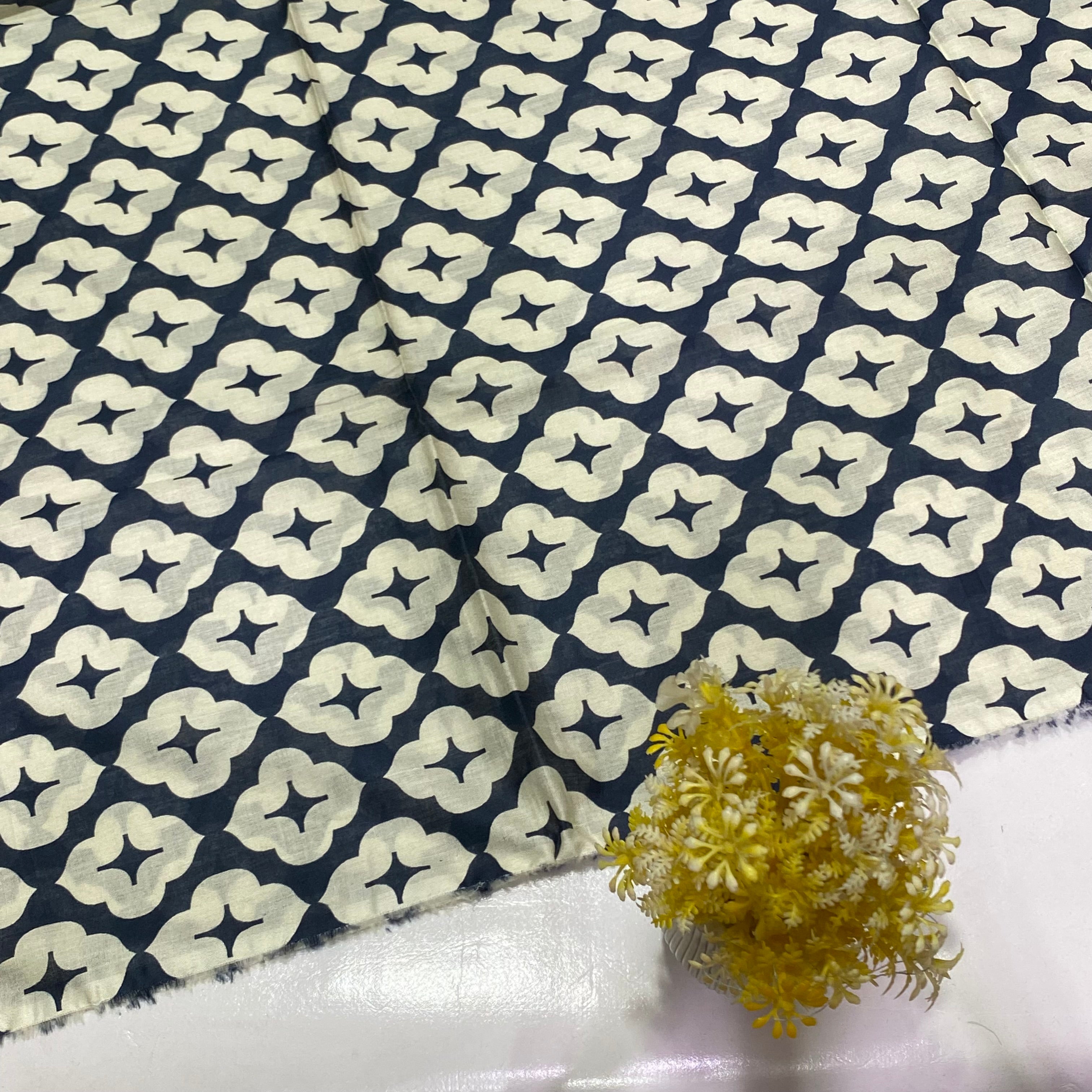 Lawn All Over Print 2PC