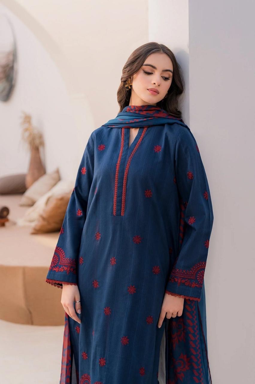 Luxury Fancy Lawn Embroidered 3 Piece- 010
