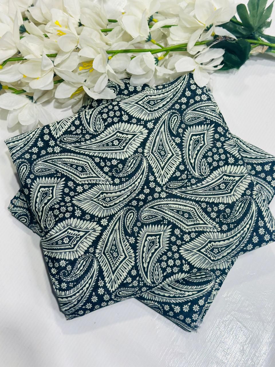 Lawn All Over Print 2PC