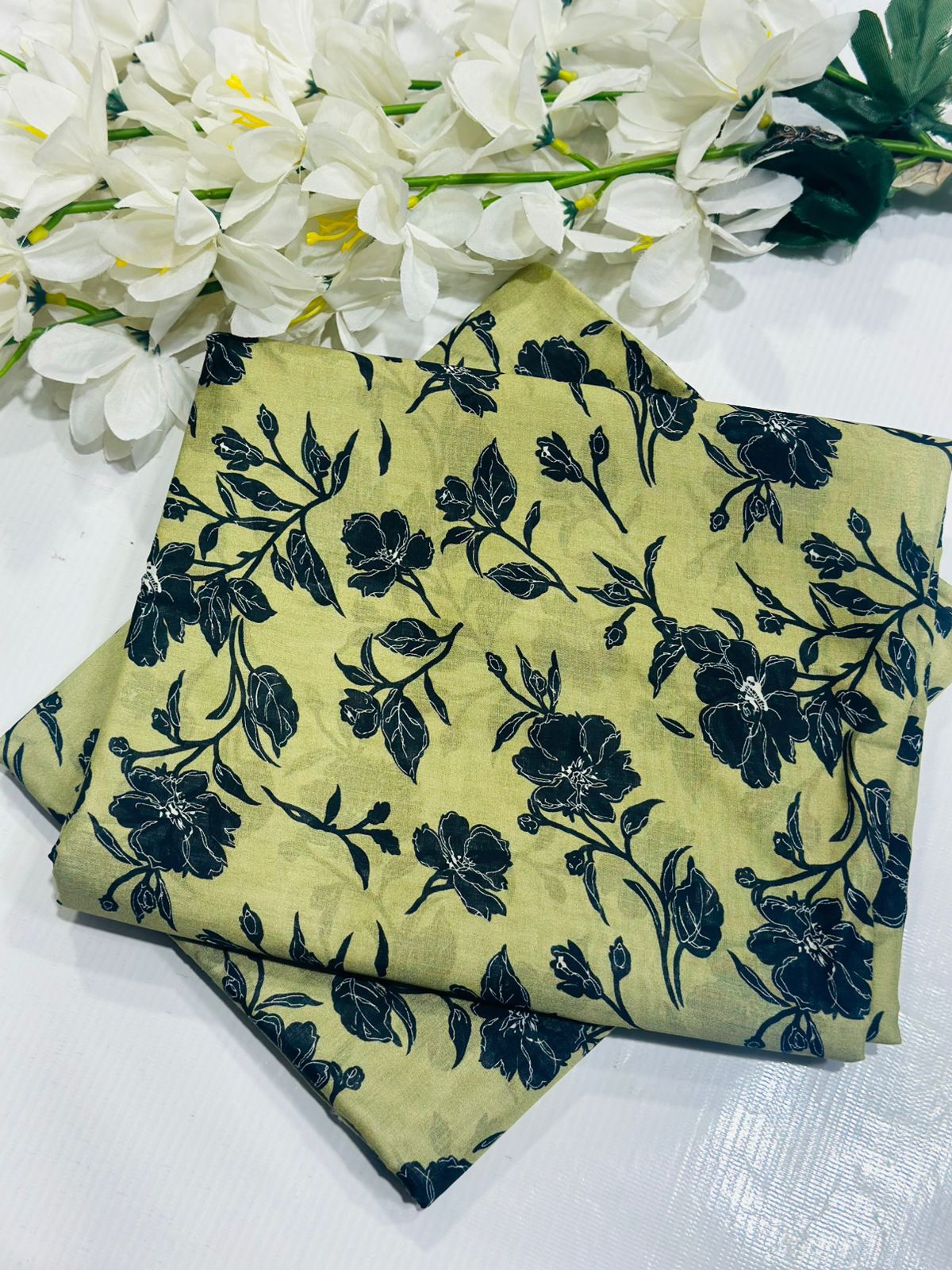 Lawn All Over Print 2PC