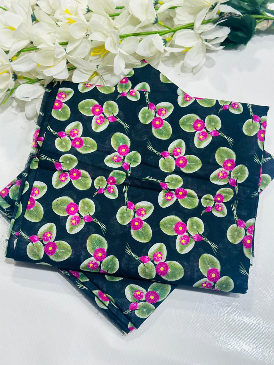 Lawn All Over Print 2PC