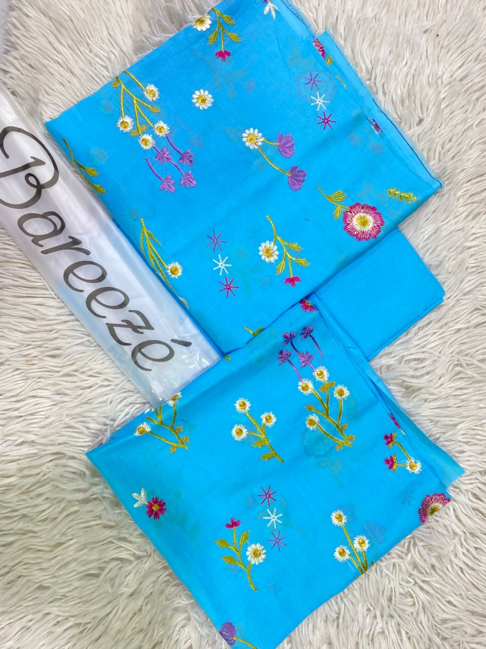 BAREEZE Embroidered Lawn 2PC