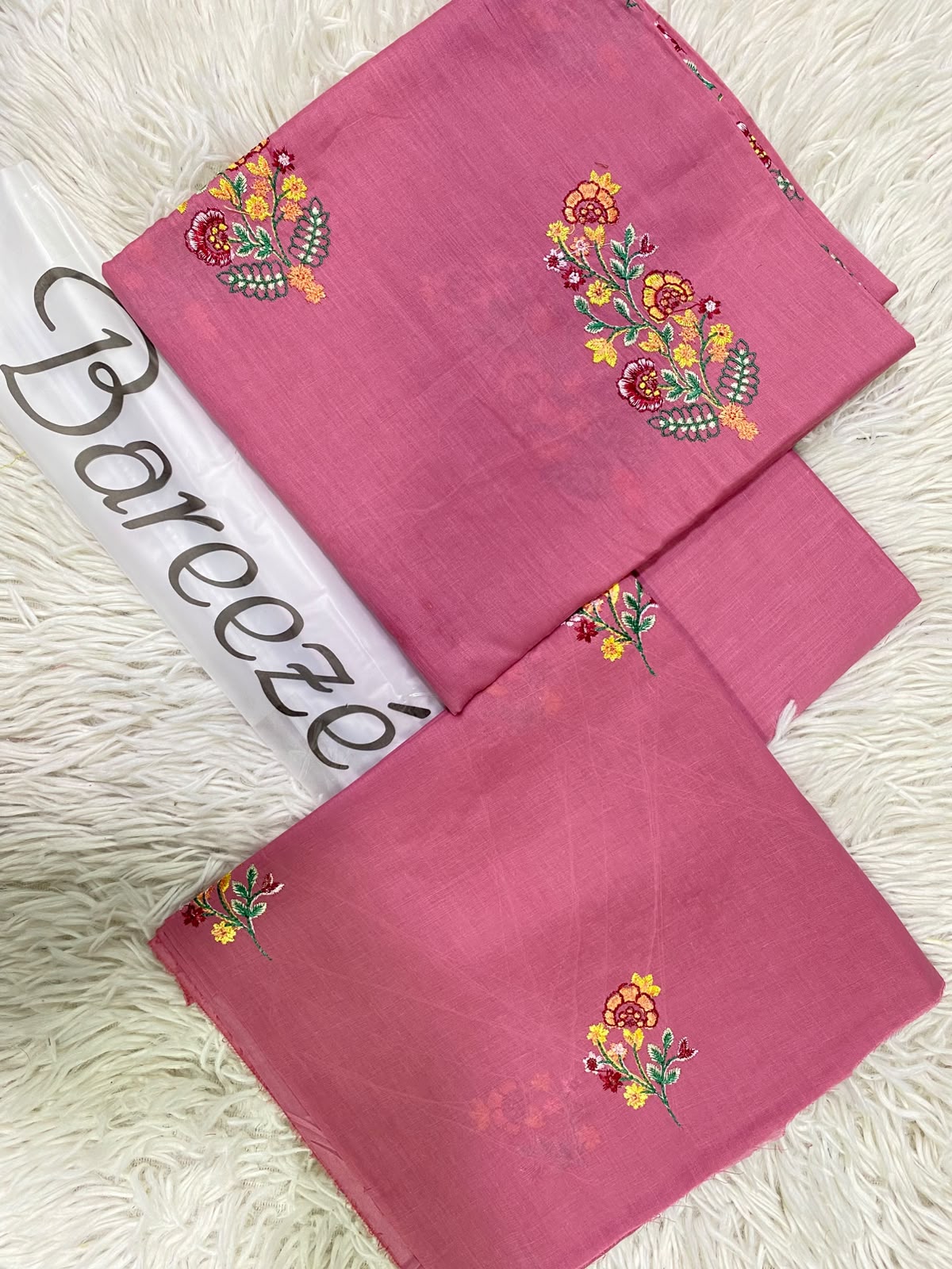 BAREEZE Embroidered Lawn 2PC