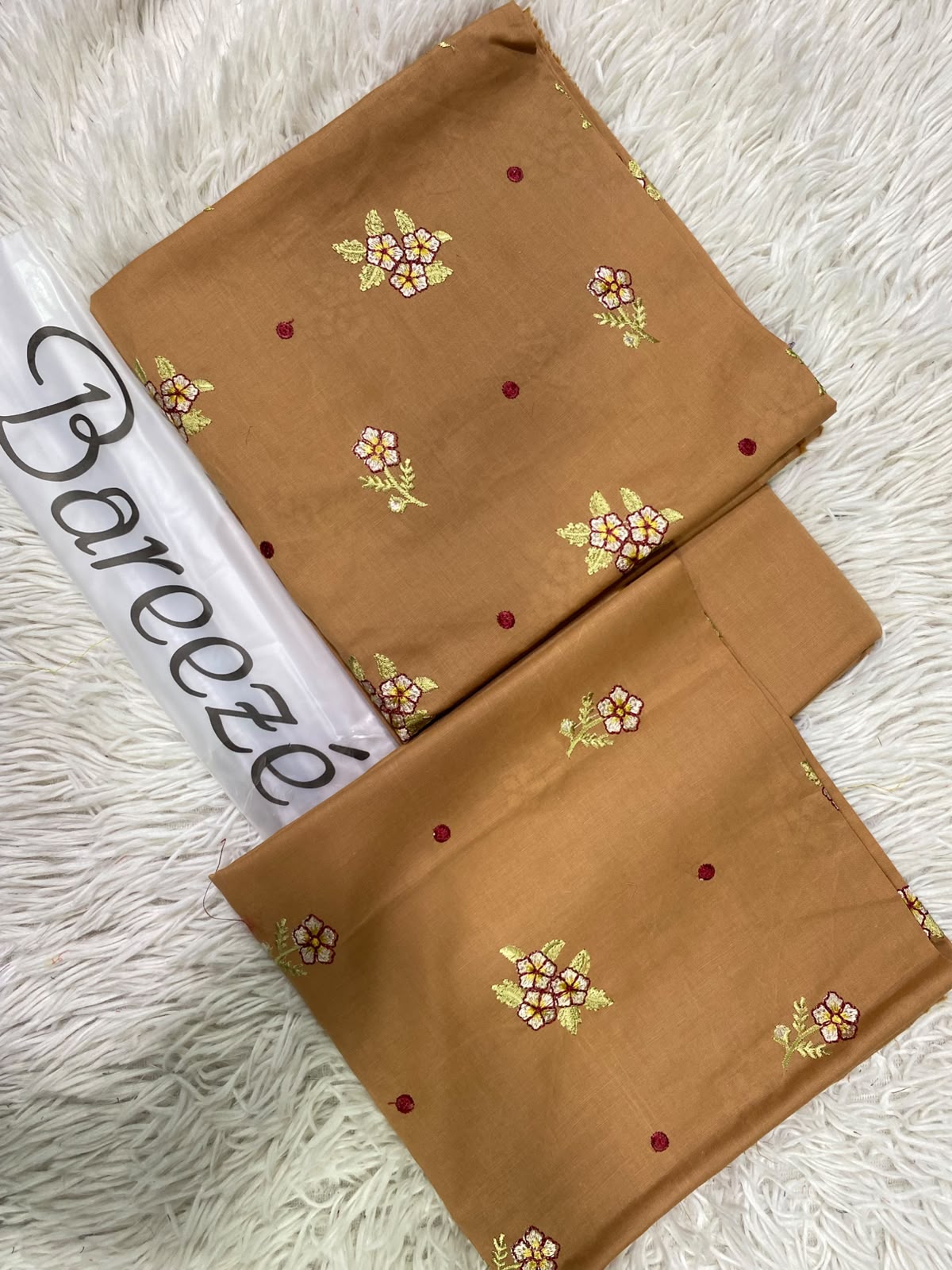 BAREEZE Embroidered Lawn 2PC