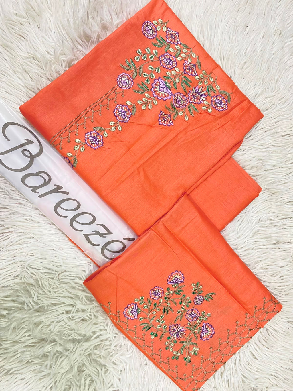 BAREEZE Embroidered Lawn 2PC