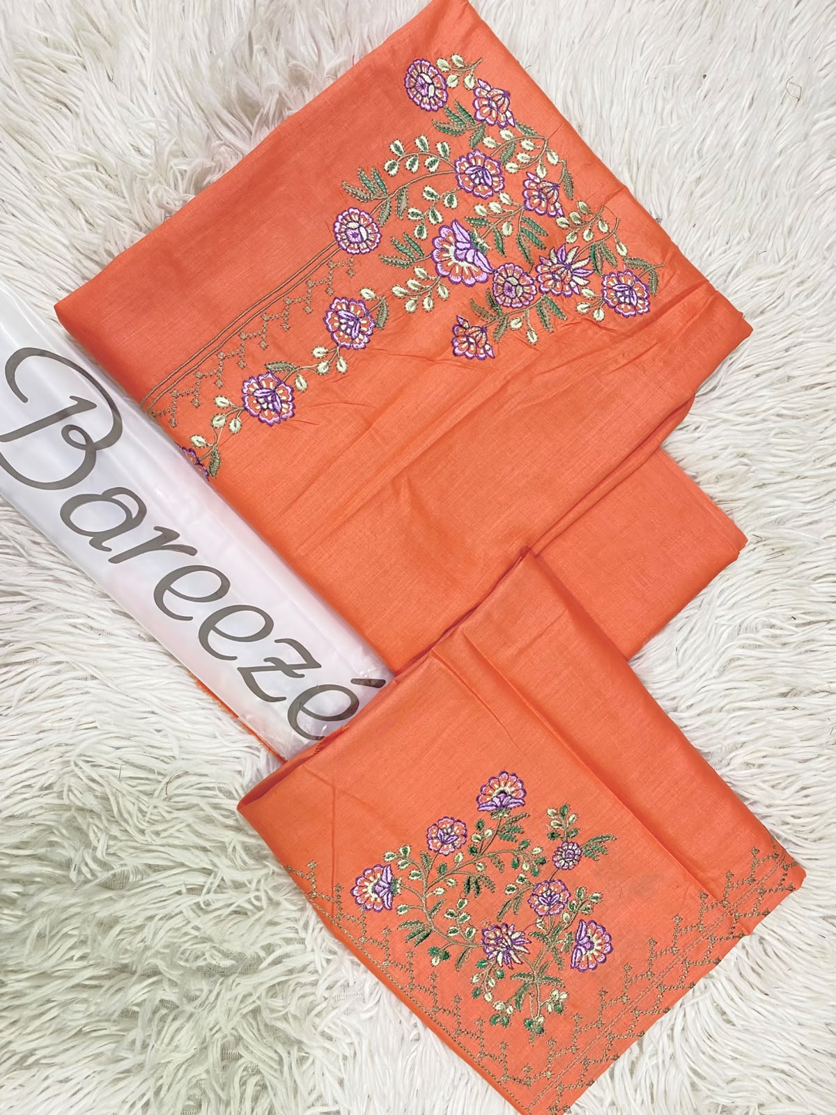 BAREEZE Embroidered Lawn 2PC