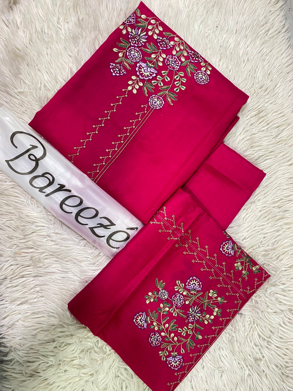 BAREEZE Embroidered Lawn 2PC