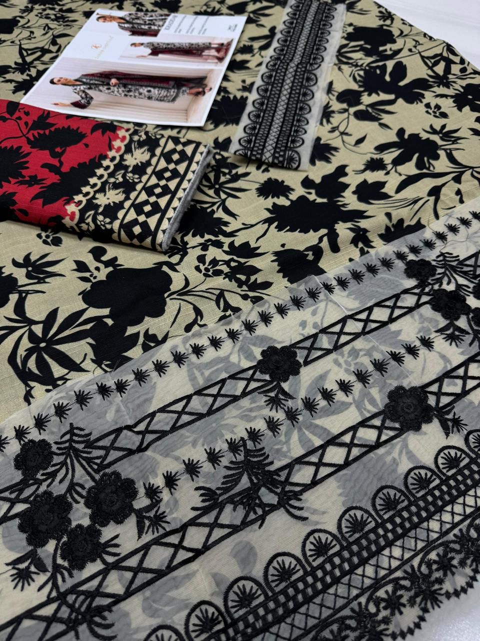 IZNIK KHADAR UNSTICHED 3PC with PATCHES - RB8392